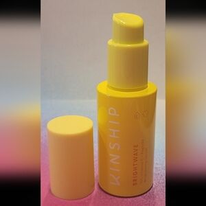 Kinship Brightwave Brightening Serum